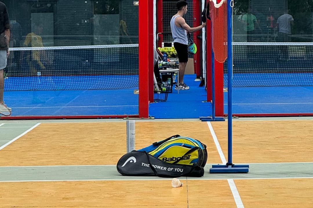 Pickleball y Cerveza - Bucuresti - facilități și terenuri sportive